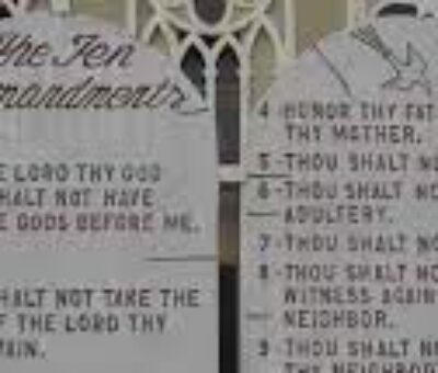 Should We Keep The 10 Commandments?