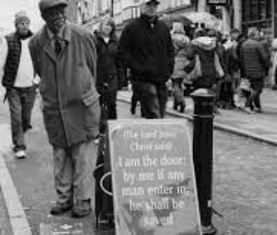 Should We Be Evangelising People?